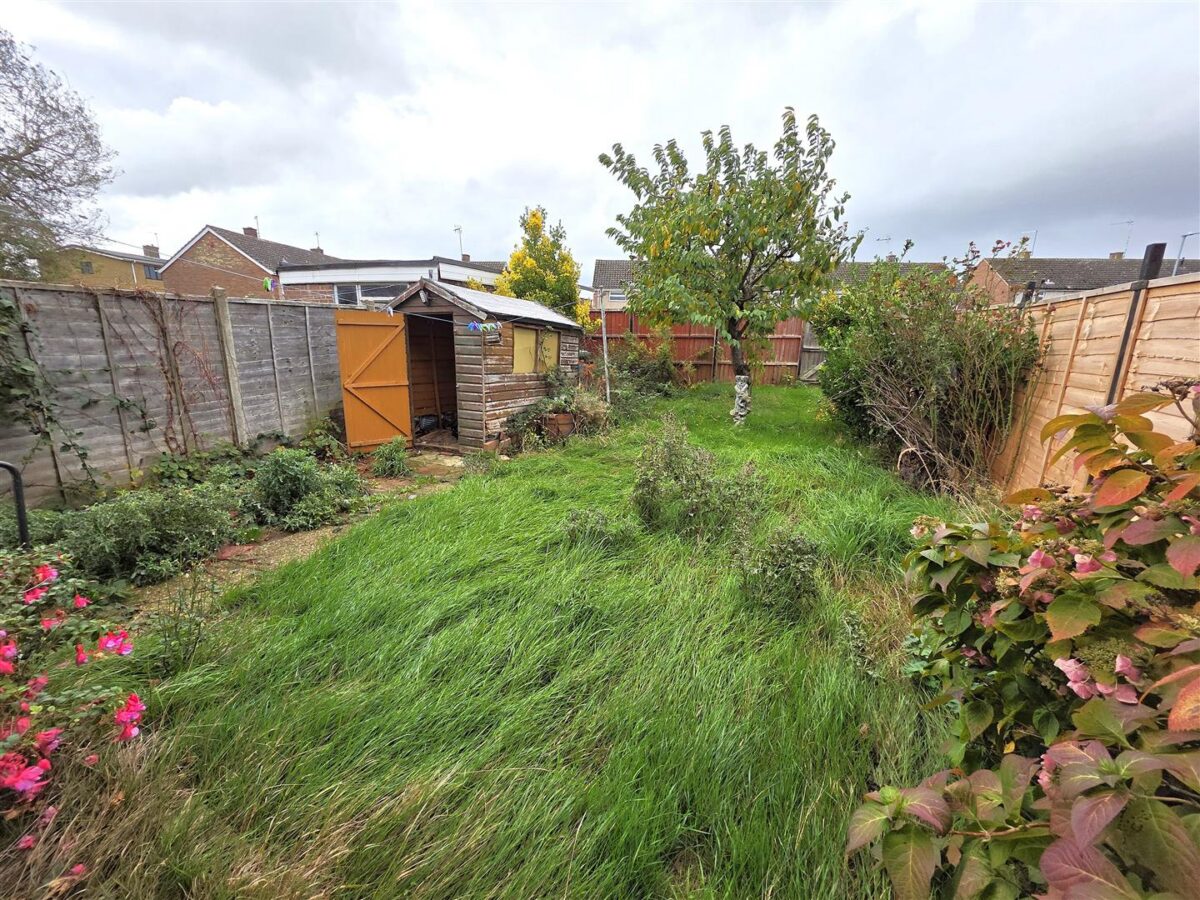 Glastonbury Road, Corby
