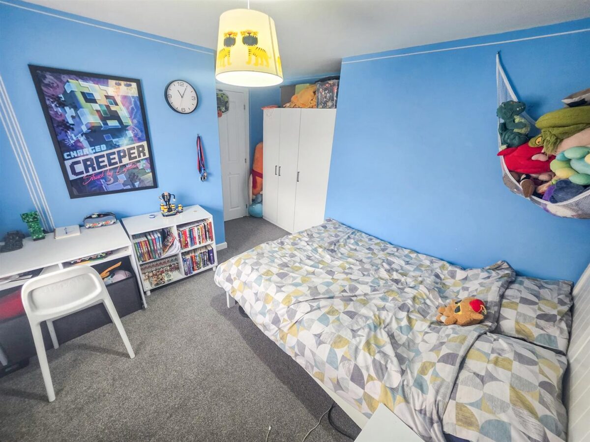 Leys Close, Corby